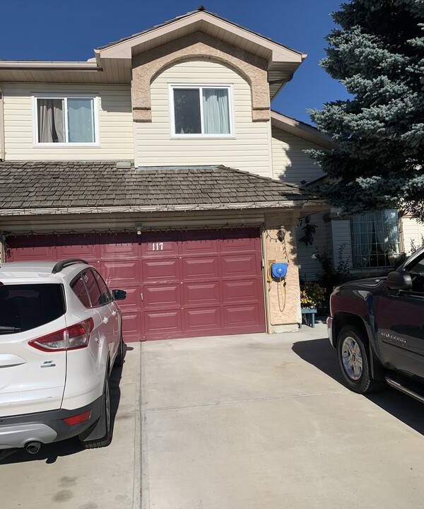 Photo of Others in West Edmonton