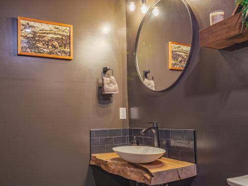 Photo of Bathroom in Ucluelet
