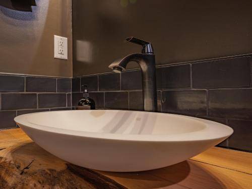 Photo of Bathroom in Ucluelet