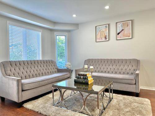 Photo of Livingroom in Alcona