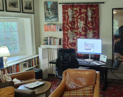 Photo of Livingroom in Rosedale