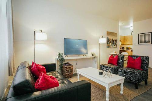 Photo of Livingroom in Hochelaga