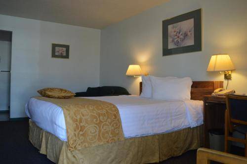 Photo of Bedroom in Olds
