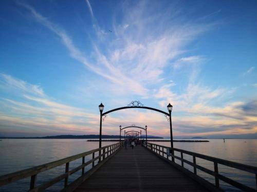 Photo of Others in White Rock