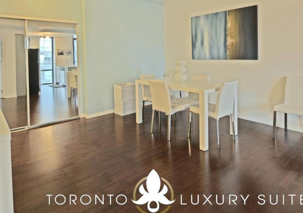 Photo of Livingroom in Bay Cloverhill
