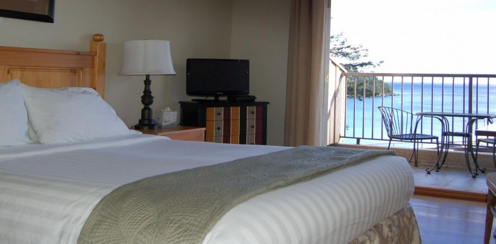 Photo of Bedroom in Mayne Island