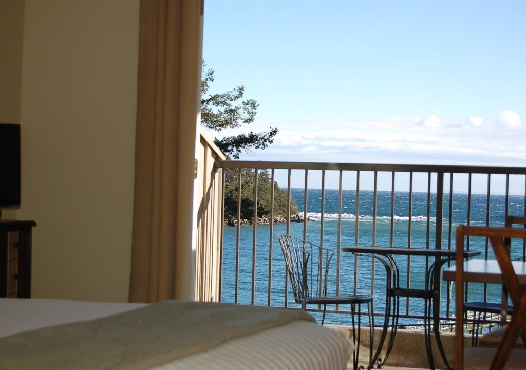 Photo of Patio Balcony in Mayne Island