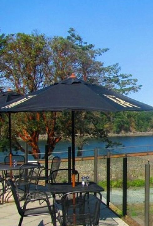 Photo of Patio Balcony in Mayne Island