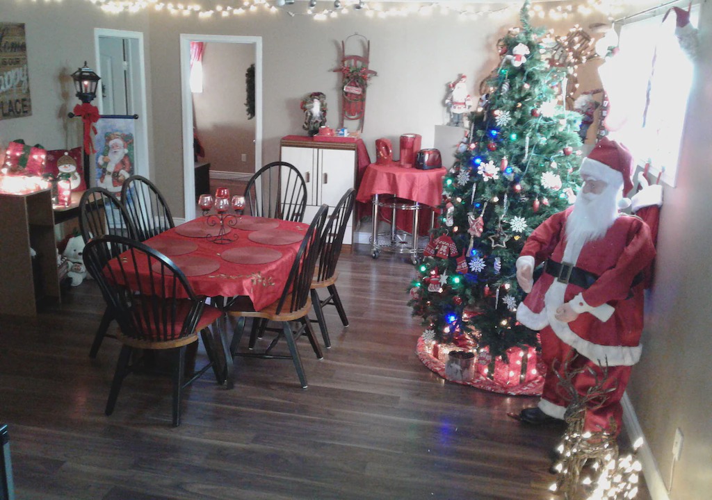 Photo of Livingroom in Northwest Edmonton
