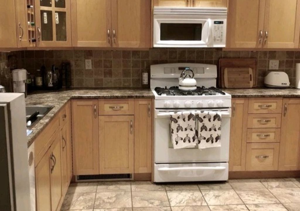 Photo of Kitchen in Central Lonsdale