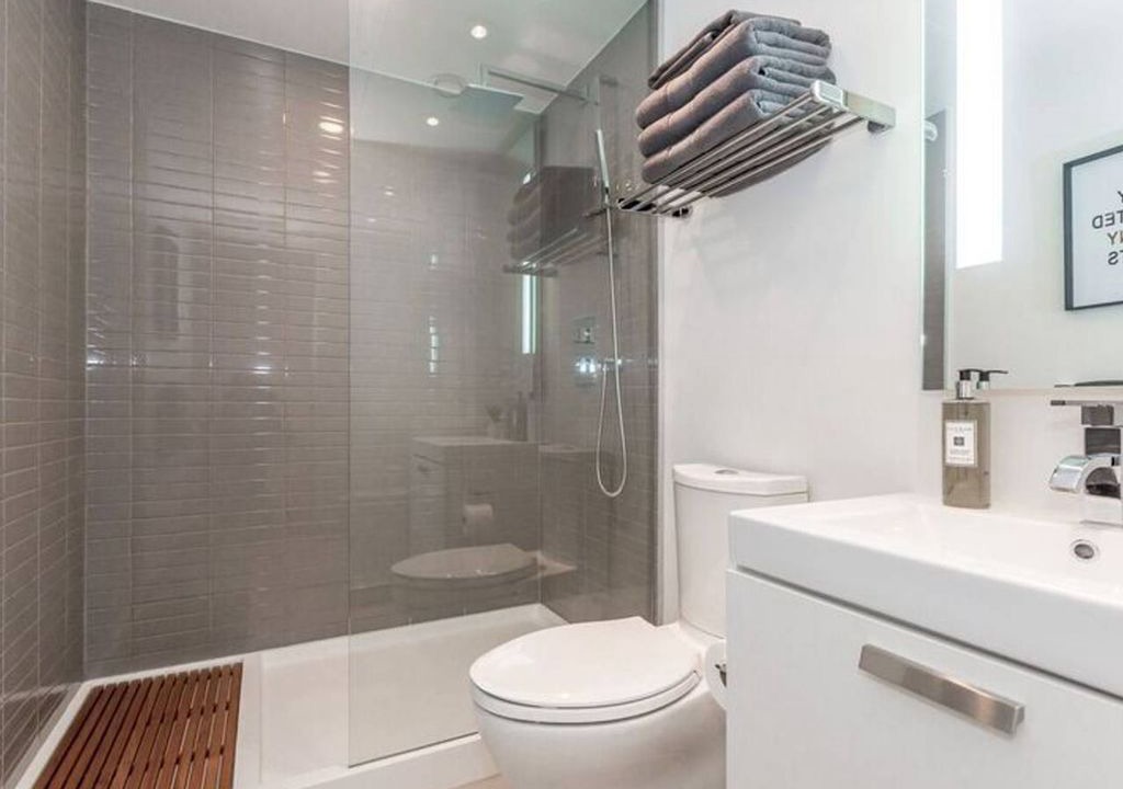 Photo of Bathroom in Niagara