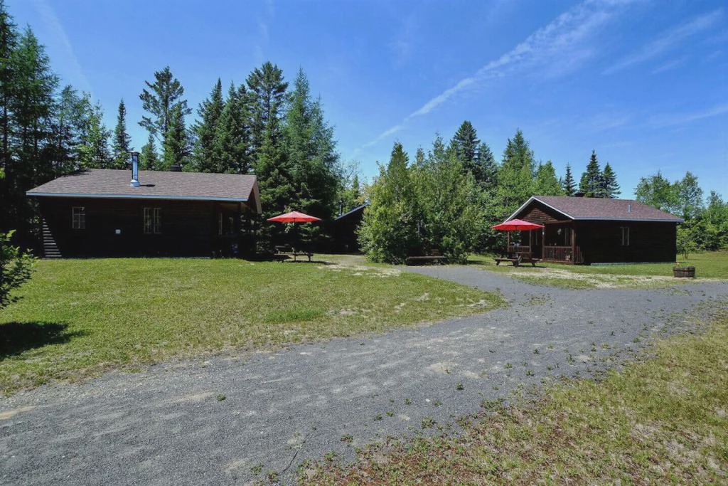 Photo of Buildings in Val David