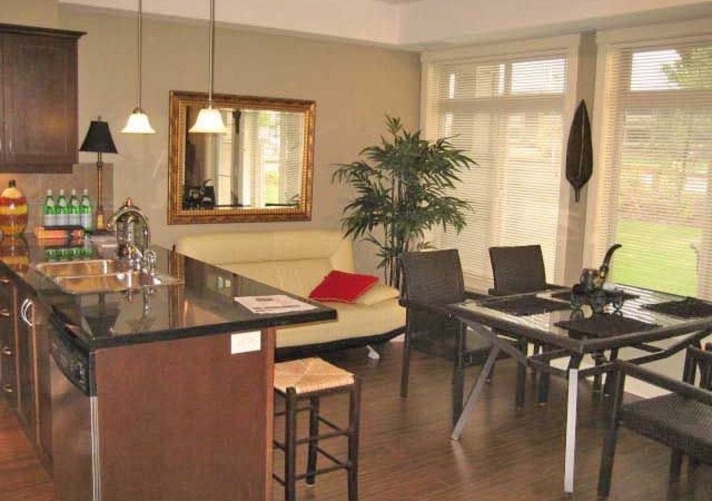 Photo of Livingroom in Westbank