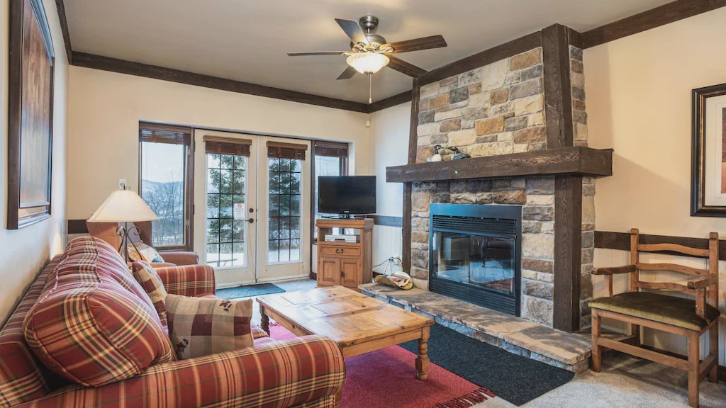 Photo of Livingroom in Mont-Tremblant