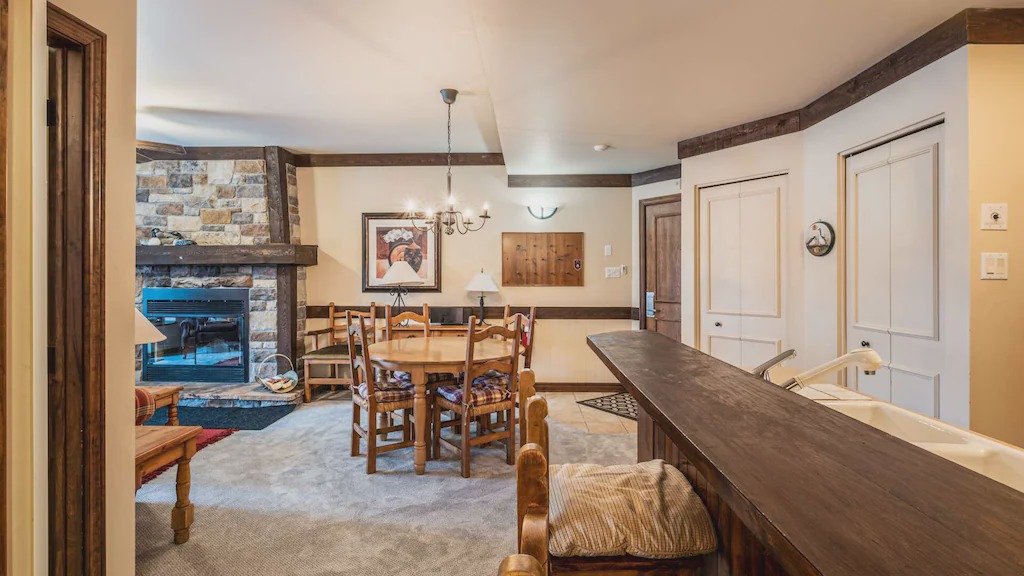 Photo of Livingroom in Mont-Tremblant