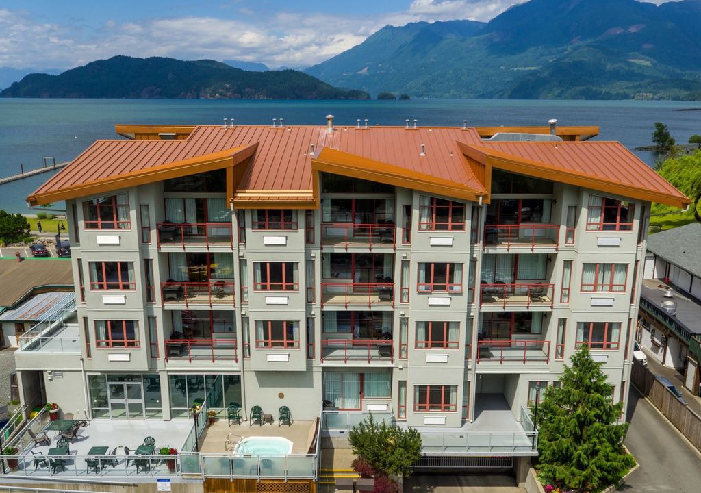 Photo of Buildings in Harrison Hot Springs