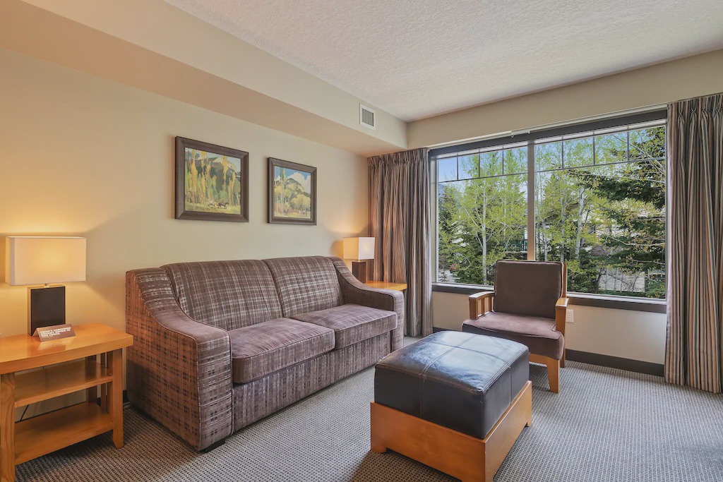 Photo of Livingroom in Copperstone Resort