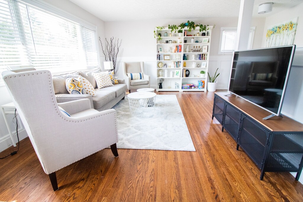 Photo of Livingroom in Jasper Place