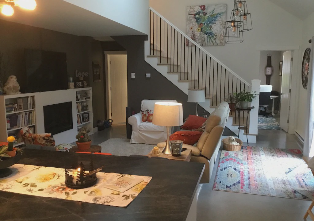 Photo of Livingroom in Wolfville