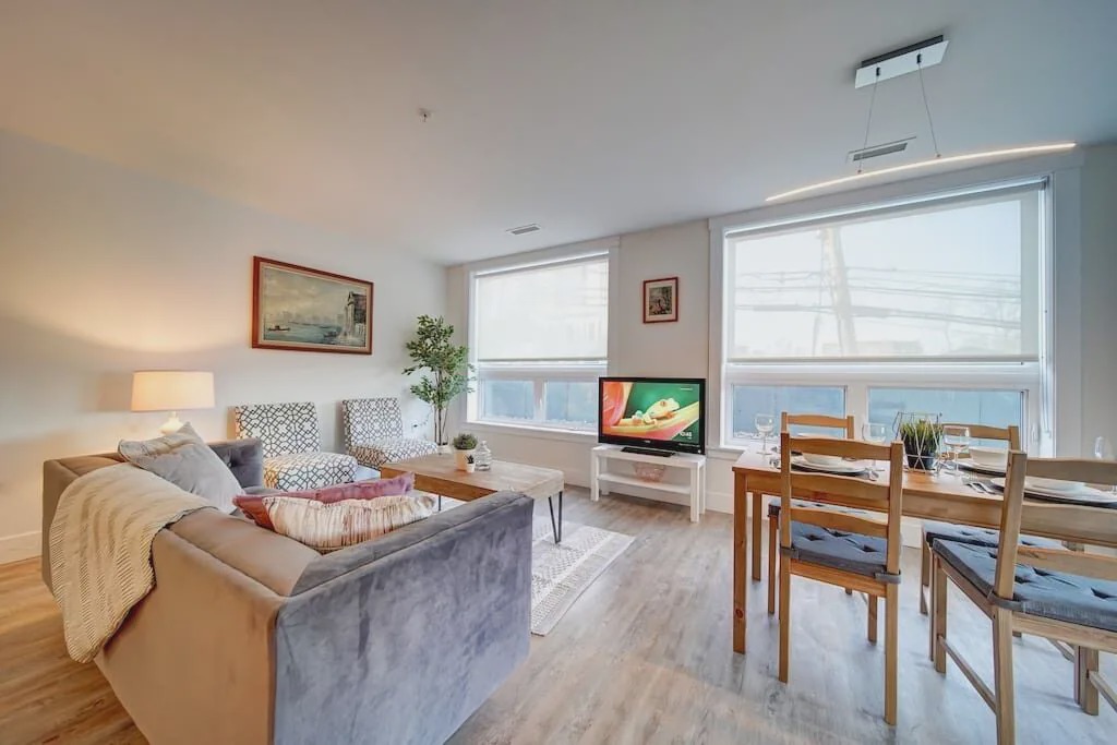 Photo of Livingroom in North End