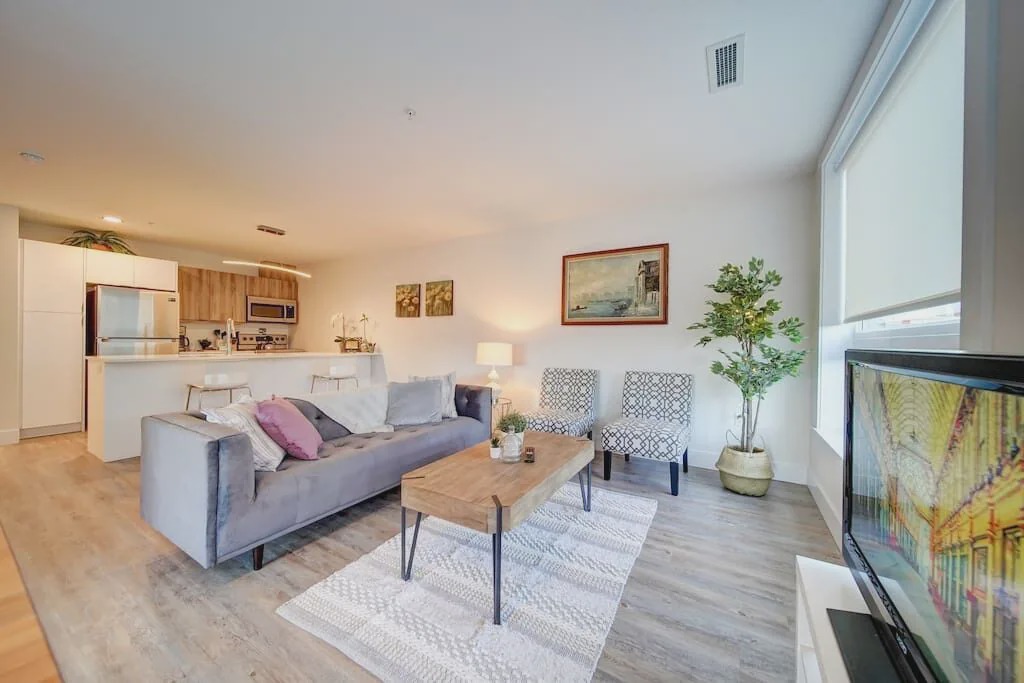 Photo of Livingroom in North End