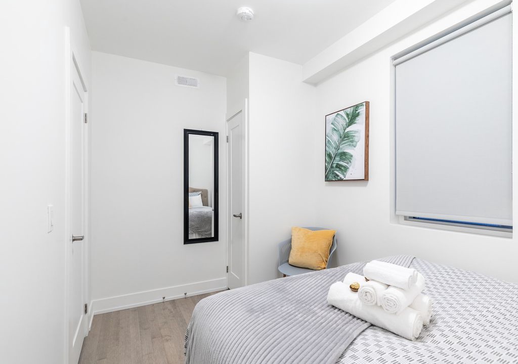 Photo of Bedroom in High Park-Swansea