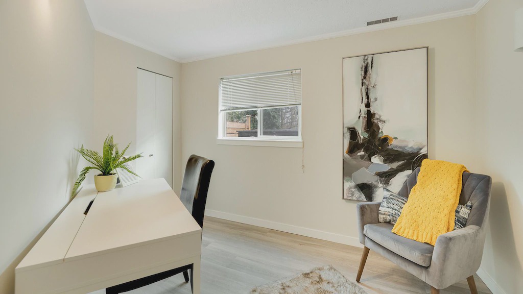 Photo of Livingroom in Fernwood