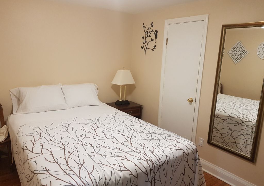 Photo of Bedroom in Sarnia