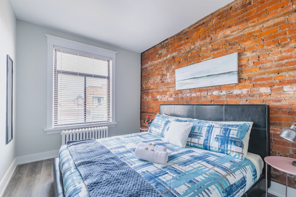 Photo of Bedroom in Central Hamilton