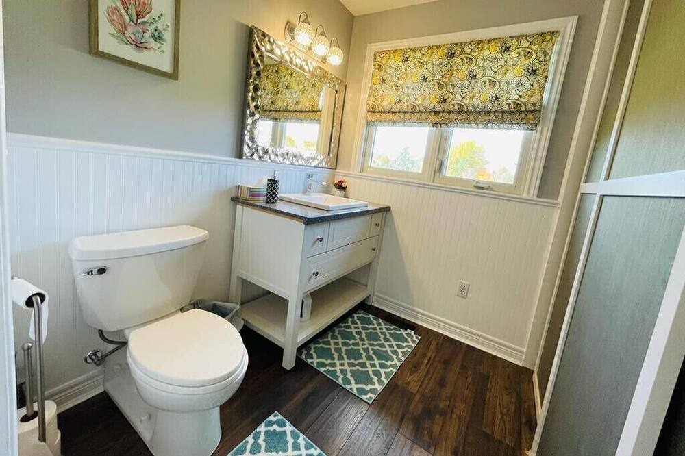 Photo of Bathroom in Middlesex Centre