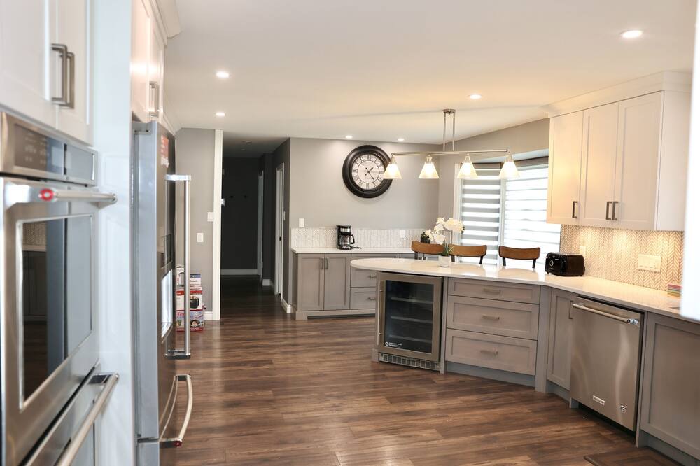 Photo of Kitchen in Middlesex Centre