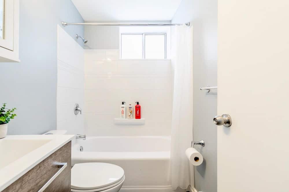 Photo of Bedroom in Rosedale