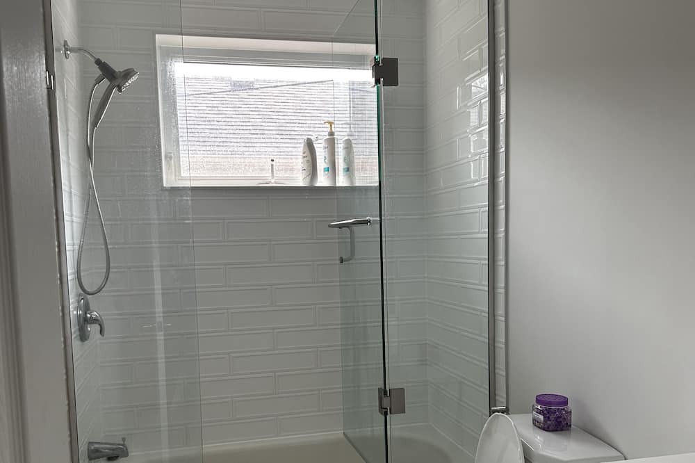 Photo of Bathroom in Aurora