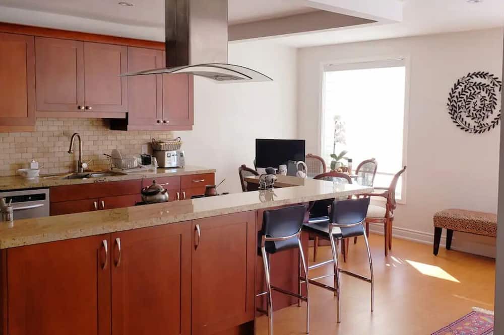 Photo of Kitchen in Aurora