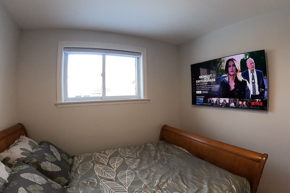 Photo of Bedroom in Aurora