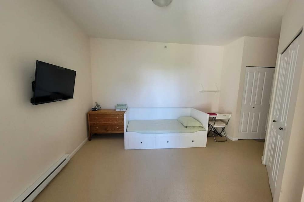 Photo of Bedroom in Guildford