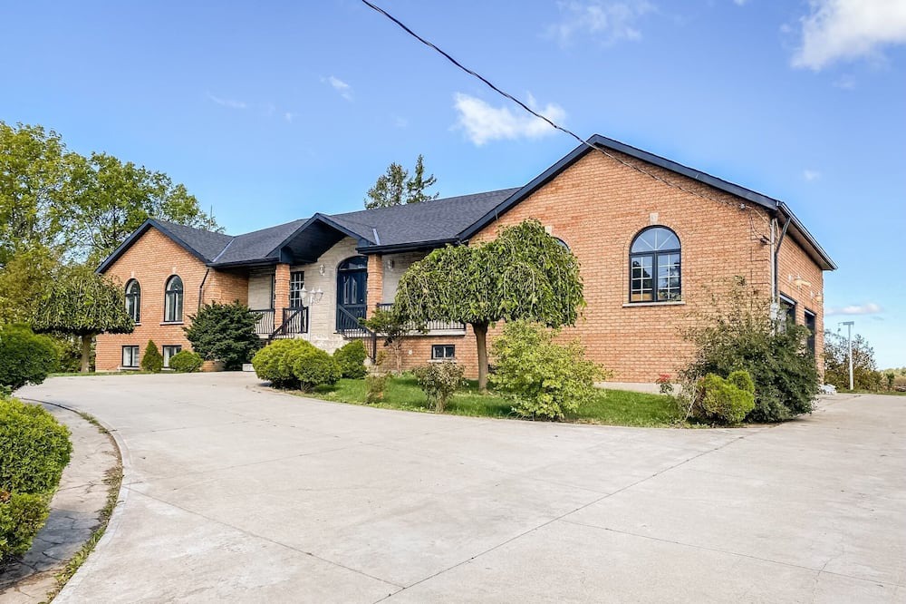 Photo of Outdoor in Hamilton