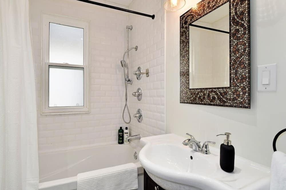 Photo of Bathroom in London