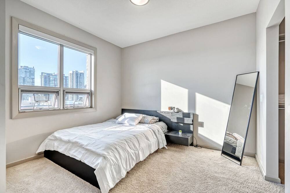 Photo of Bedroom in Mission District