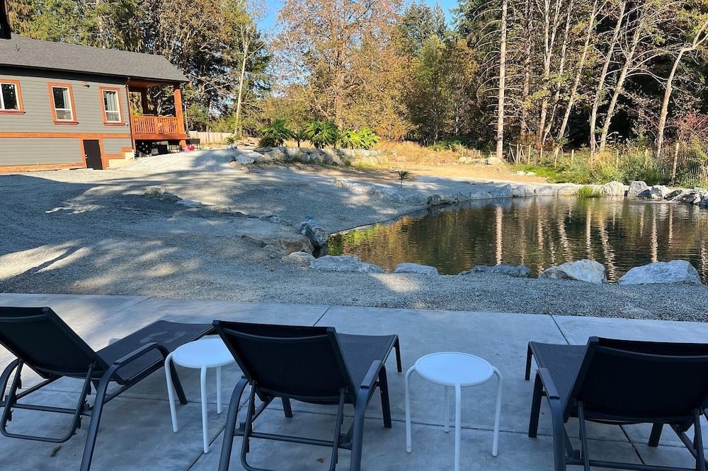 Photo of Outdoor in Shawnigan Lake