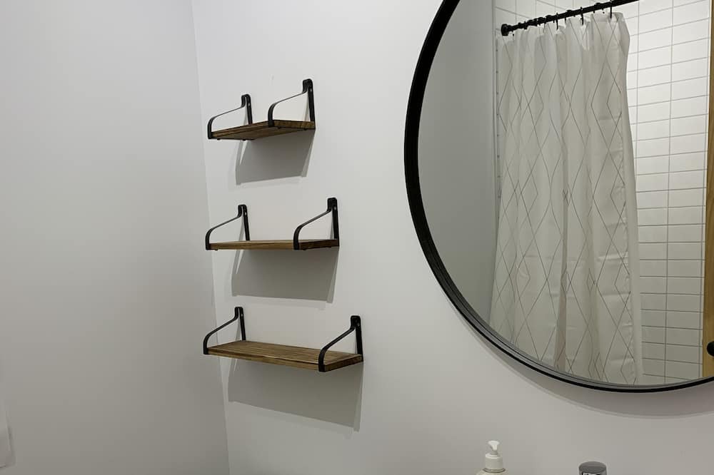 Photo of Bathroom in Entrelacs