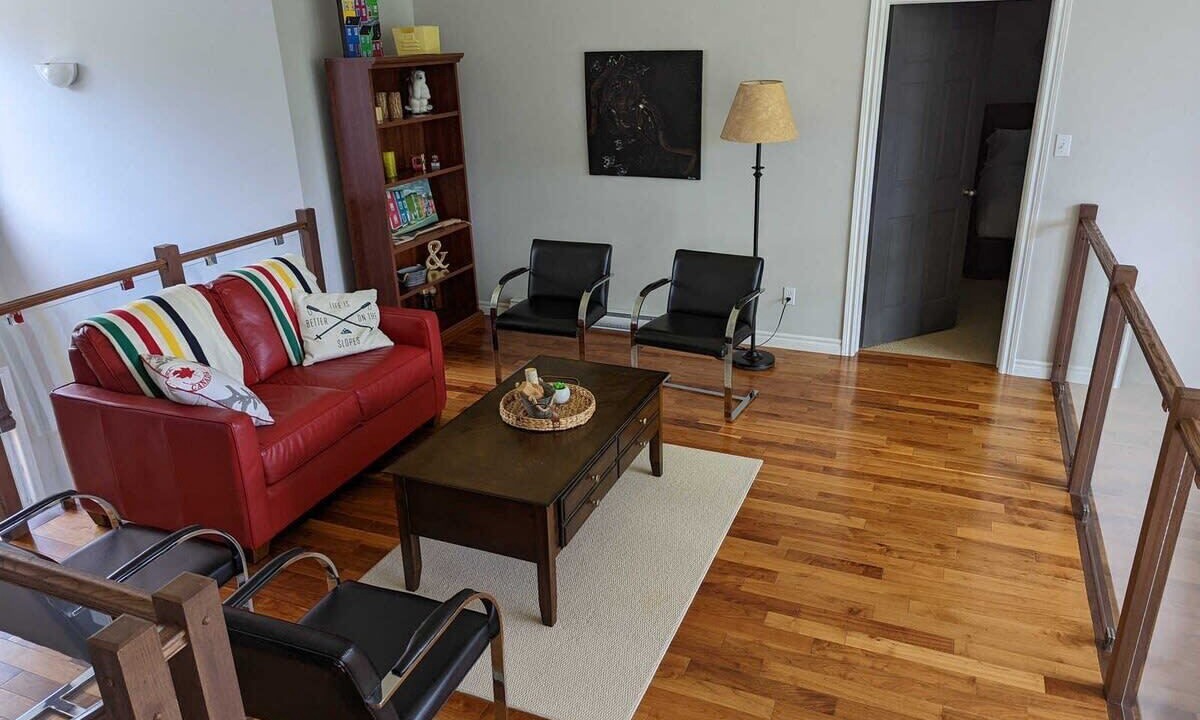 Photo of Livingroom in Little Rapids