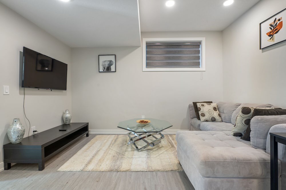 Photo of Livingroom in Symons Valley