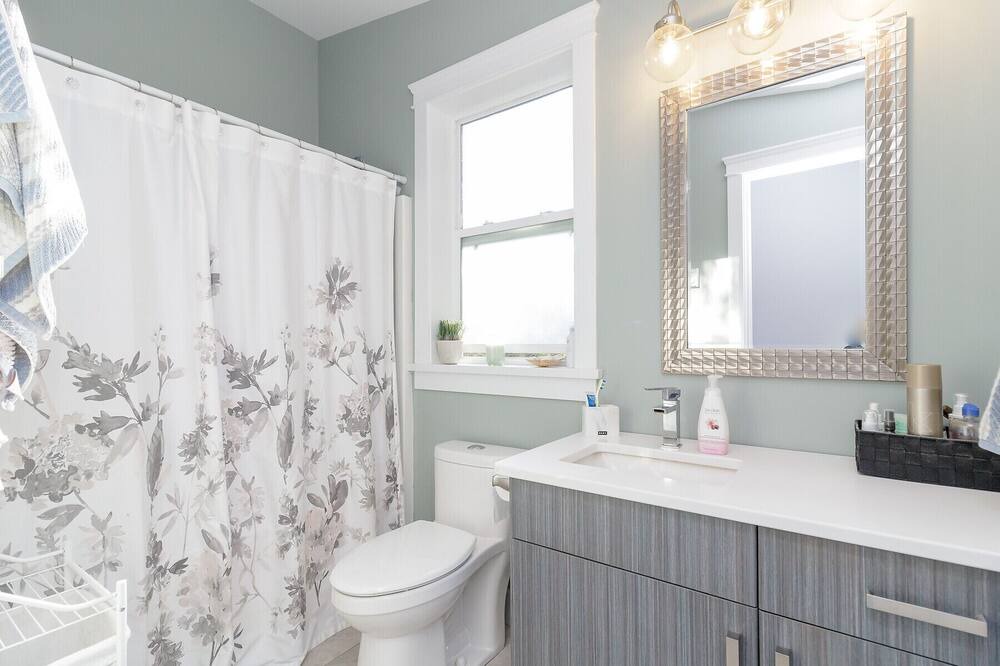 Photo of Bathroom in Cowichan Bay