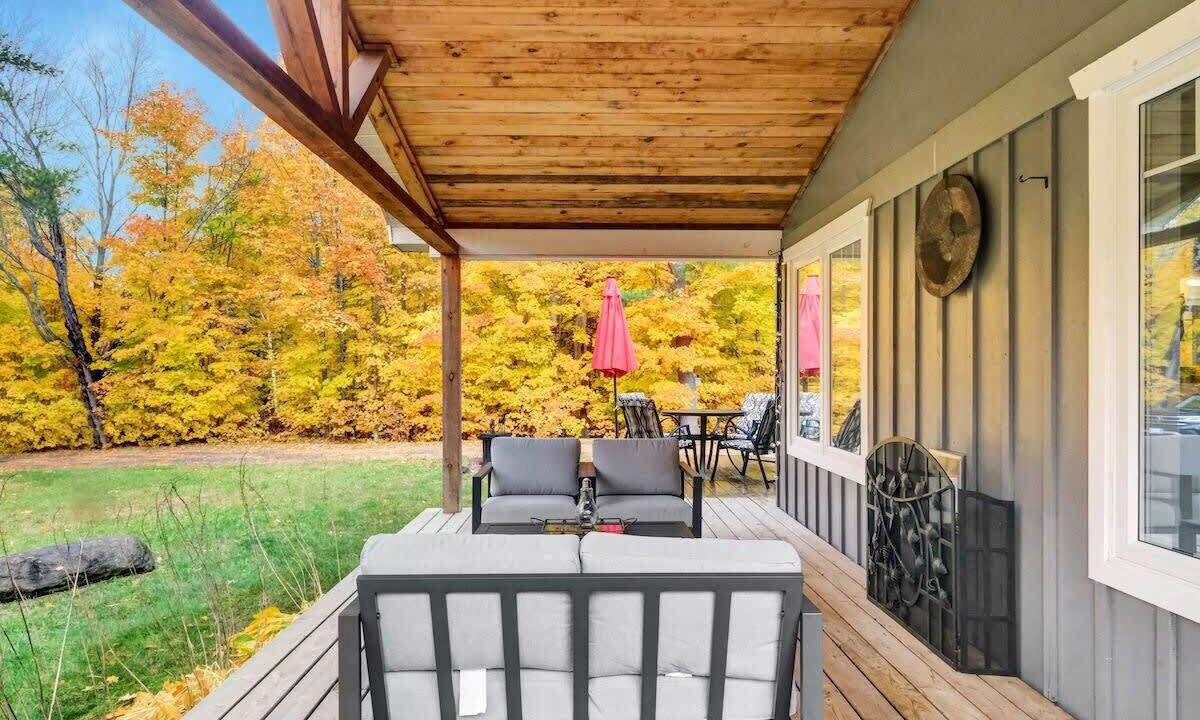 Photo of Patio Balcony in Calabogie