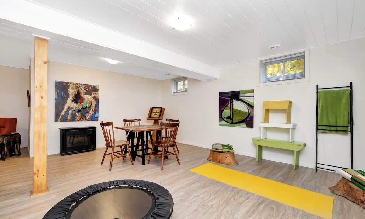 Photo of Livingroom in Calabogie