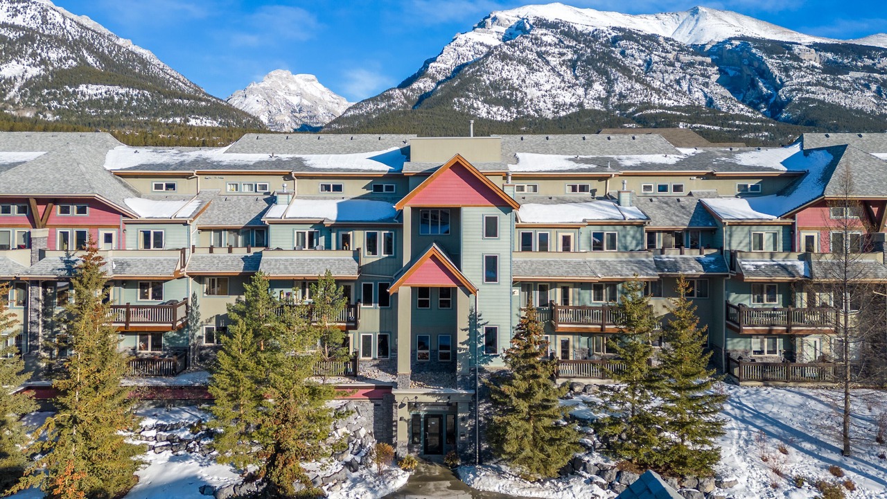 Photo of Outdoor in Cougar Creek