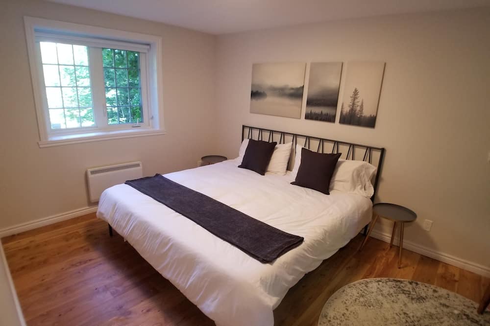 Photo of Bedroom in Sainte-Agathe-des-Monts