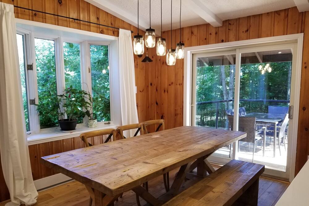 Photo of Kitchen in Sainte-Agathe-des-Monts