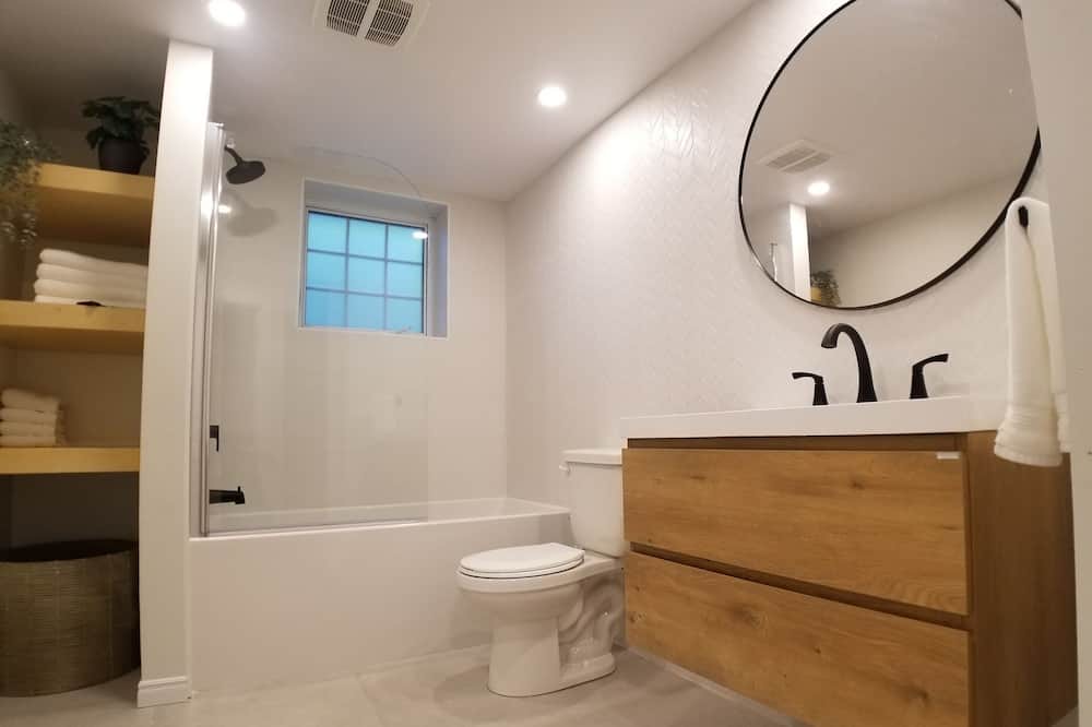Photo of Bathroom in Sainte-Agathe-des-Monts